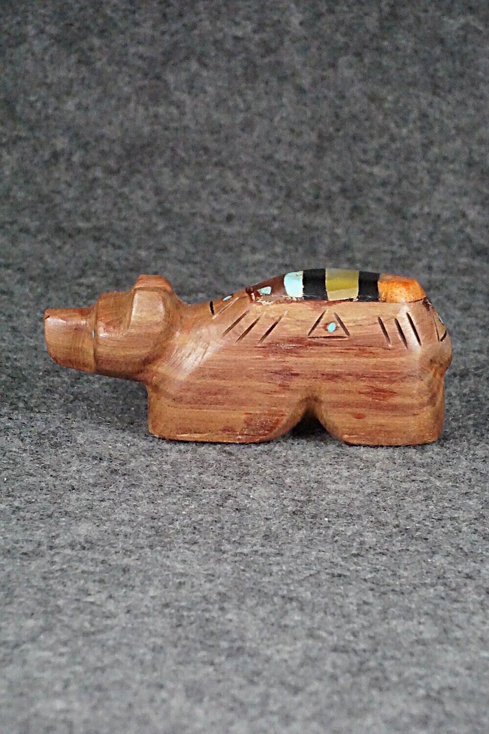 Bear Zuni Fetish Carving - Brandon Phillips