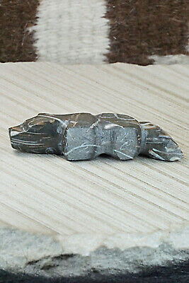 Wolf Zuni Fetish Carving - Michael Mahooty