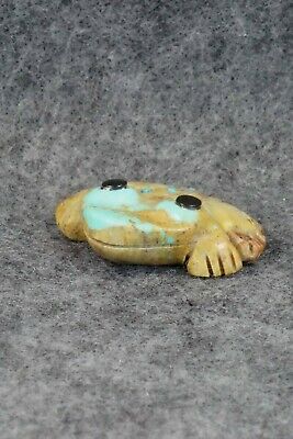 Frog Zuni Fetish Carving - Reynold Lunasee