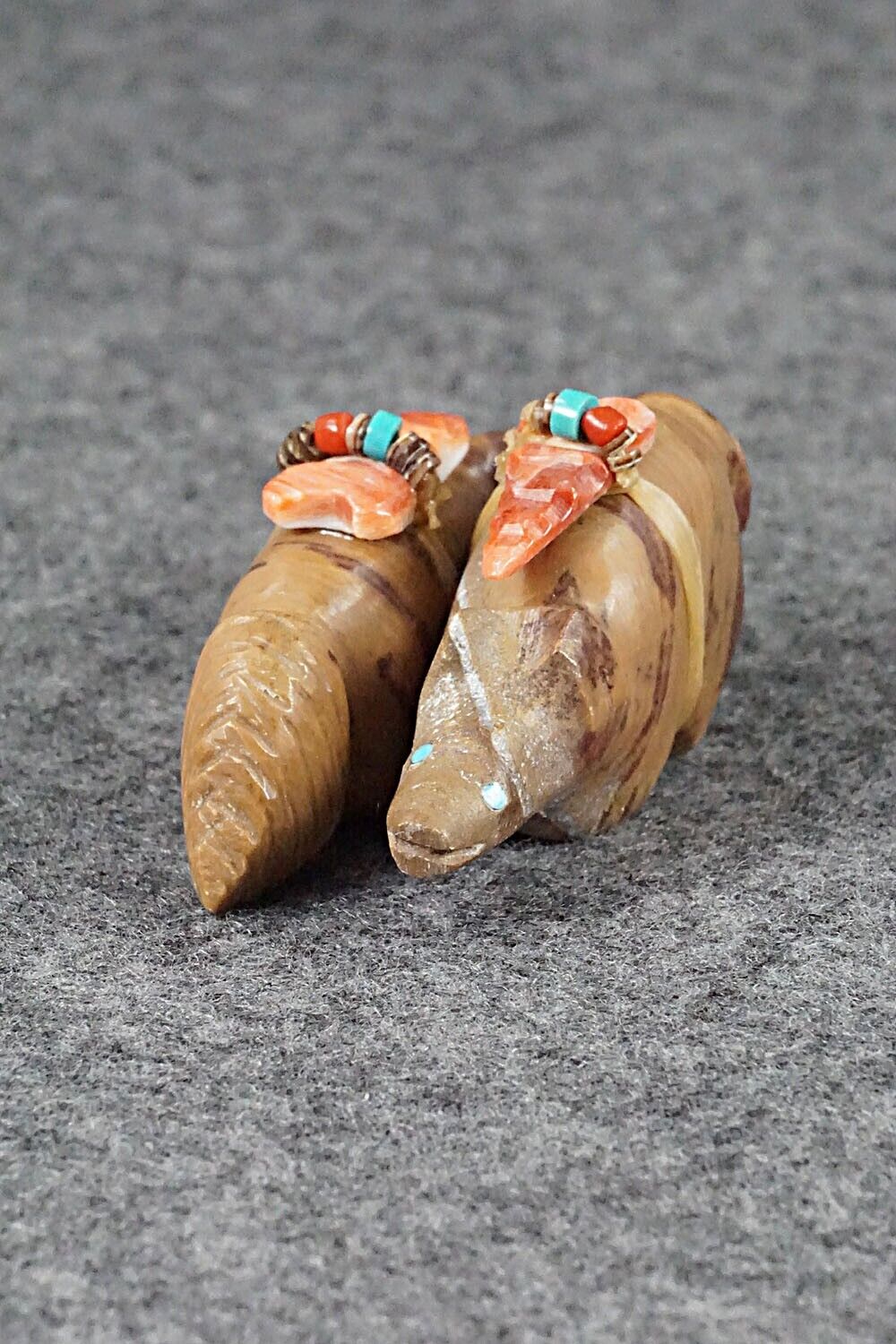 Bear & Wolf Zuni Fetish Carving - Peter Gasper