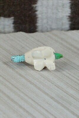 Turtle Zuni Fetish Carving - Louise Ponchuella
