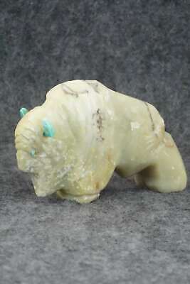 Buffalo Zuni Fetish Carving - Kevin Quam