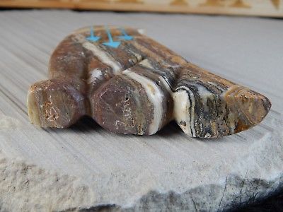 Wolf Zuni Fetish Carving - Bernard Laiwakete - High Lonesome Trading