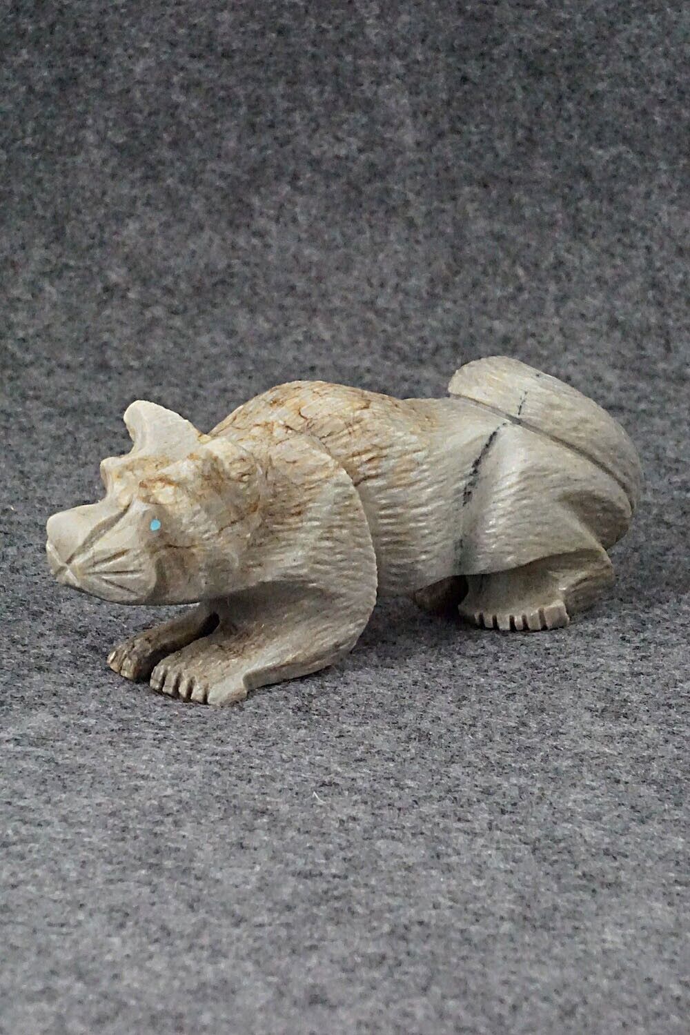 Mountain Lion Zuni Fetish Carving - Tony Mackel