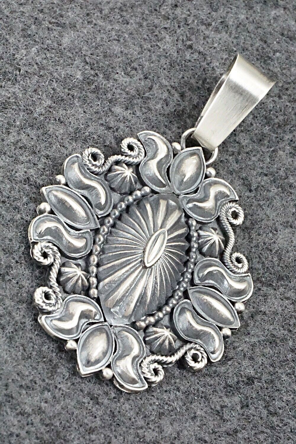 Sterling Silver Pendant - Derrick Gordon