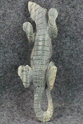 Lizard Zuni Fetish Carving - Lance Cheama