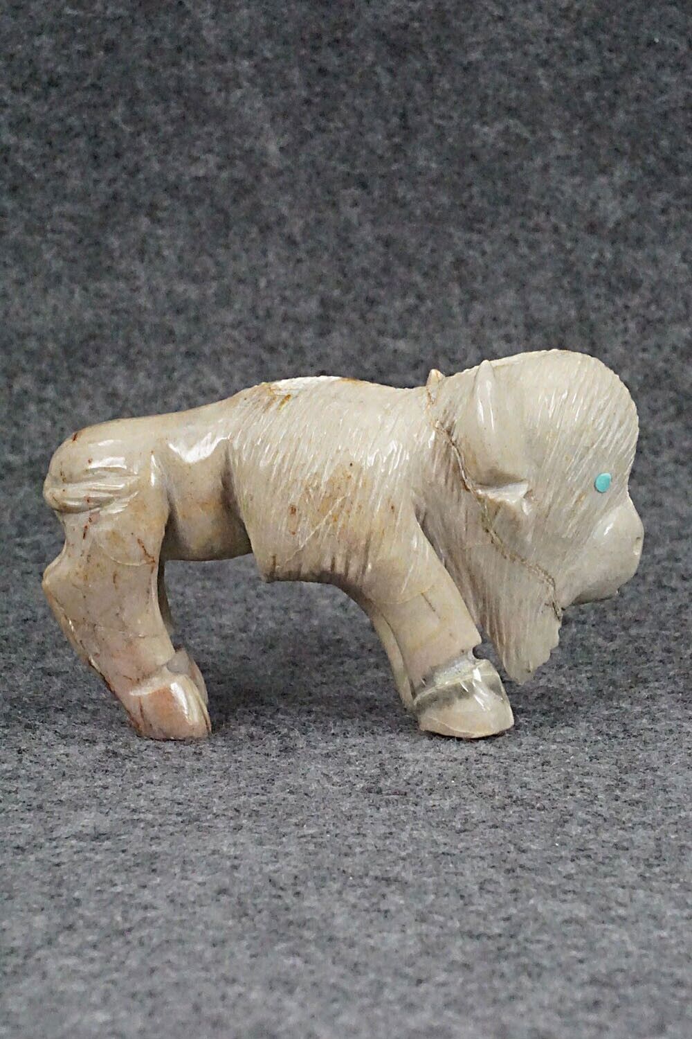 Buffalo Zuni Fetish Carving - Jonas Hustito