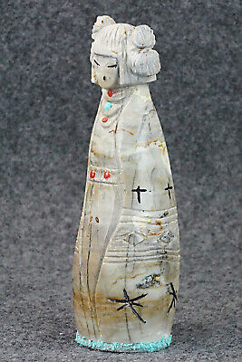 Corn Maiden Zuni Fetish Carving - Sandra Quandelacy