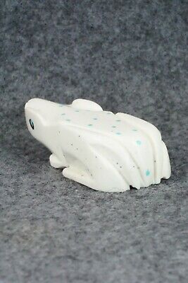 Frog Zuni Fetish Carving - Alex Tsethlikai