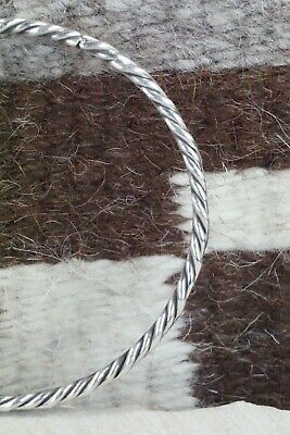 Navajo Sterling Silver Bangle - Elaine Tahe