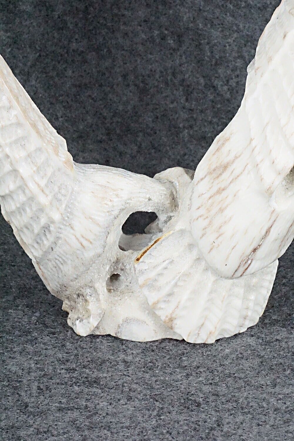 Eagle Zuni Fetish Carving - Jerrold Lahaleon
