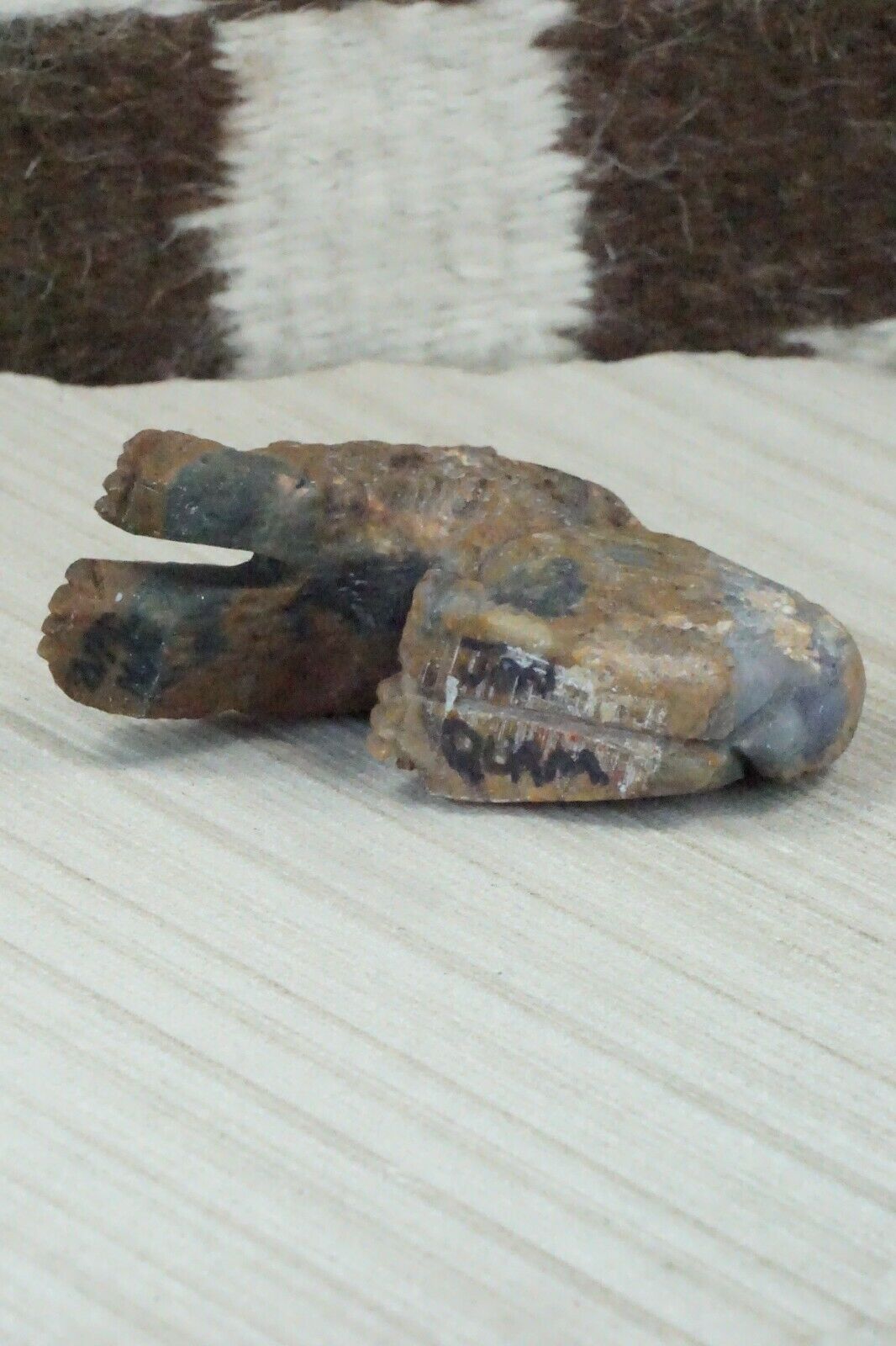 Bear Zuni Fetish Carving - Jon Quam