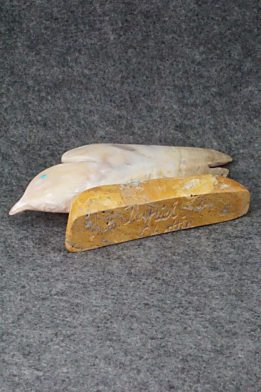 Bird Zuni Fetish Carving - Daniel Chattin