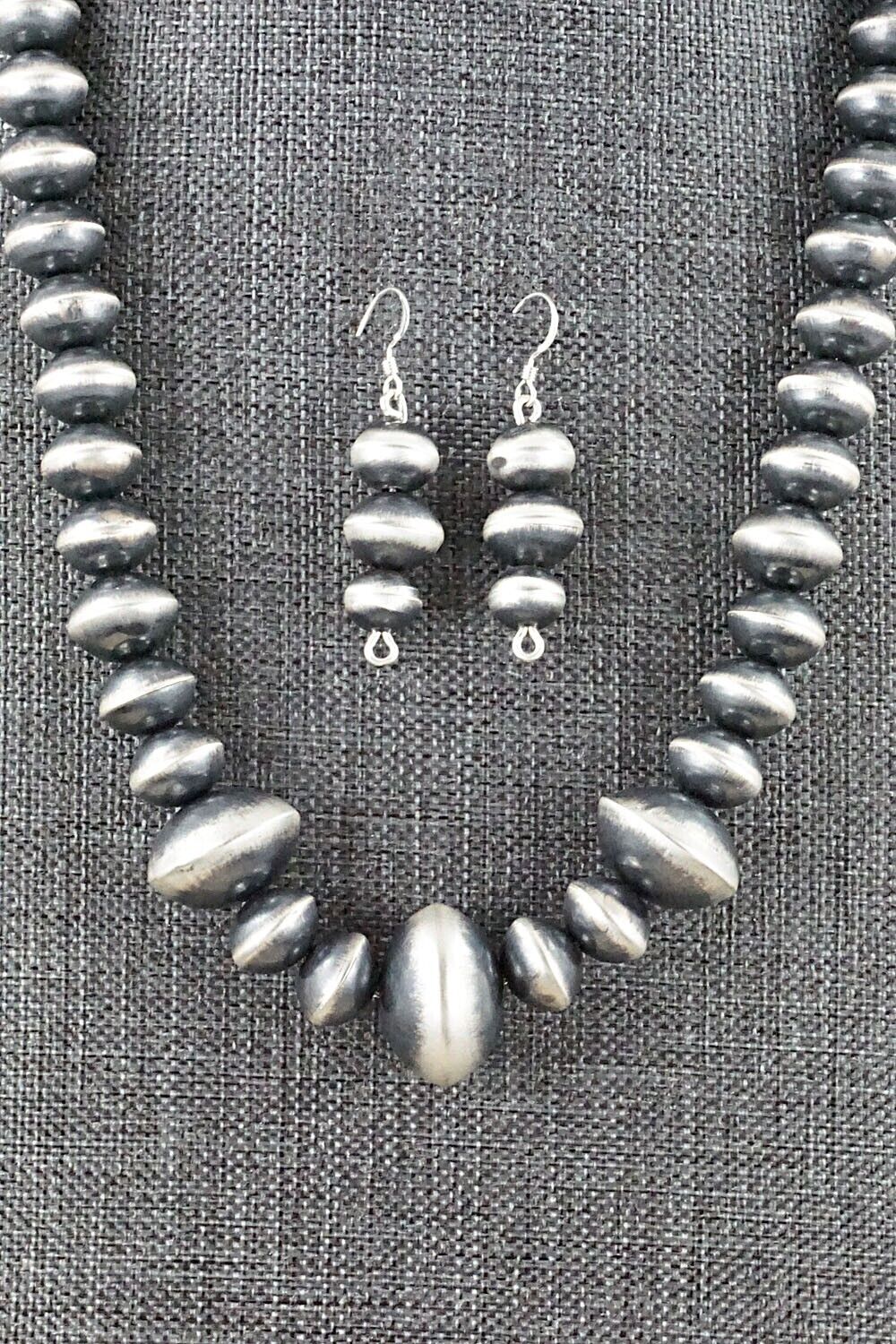Sterling Silver Navajo Pearl Necklace & Earrings - Presley Haley
