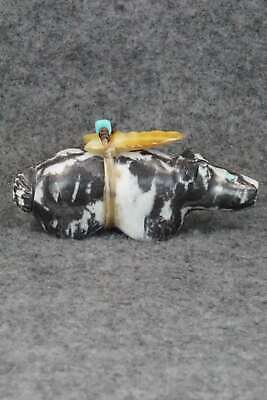 Bear Zuni Fetish Carving - Peter Gasper