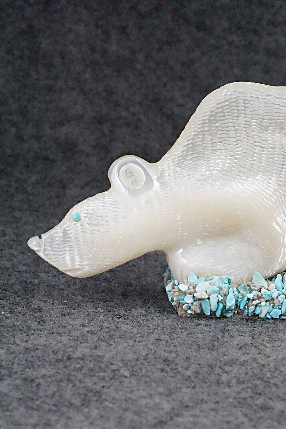Bear Zuni Fetish Carving - Randy Lucio