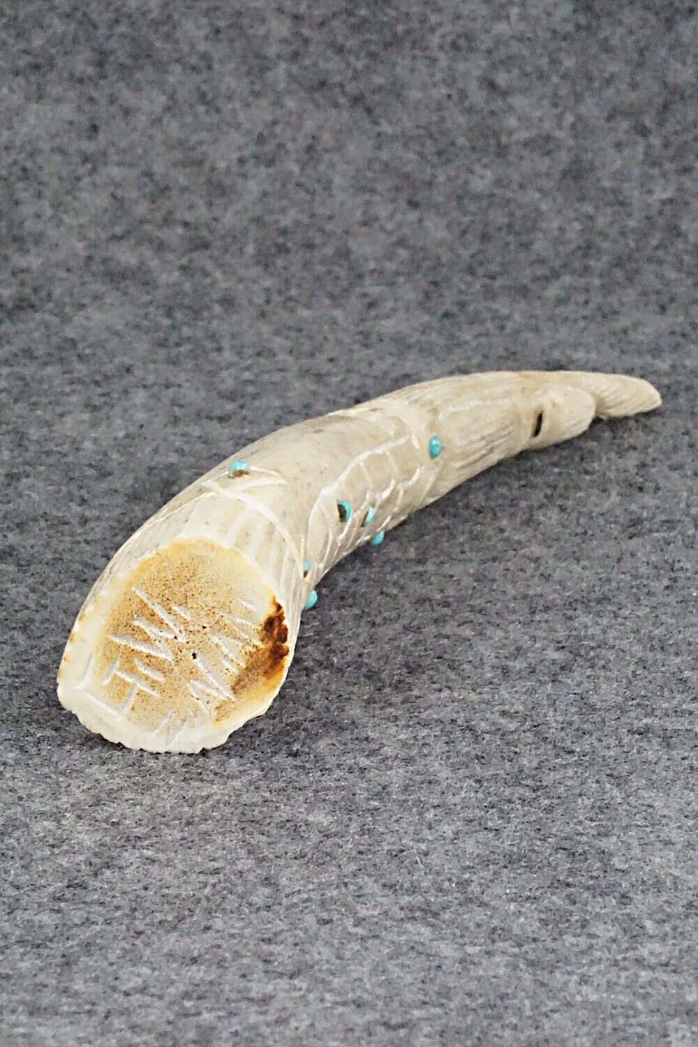 Corn Maiden Zuni Fetish Carving - Garrick Weeka