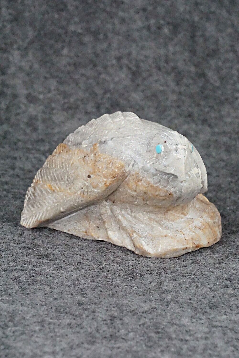 Eagle Zuni Fetish Carving - Derrick Kaamasee