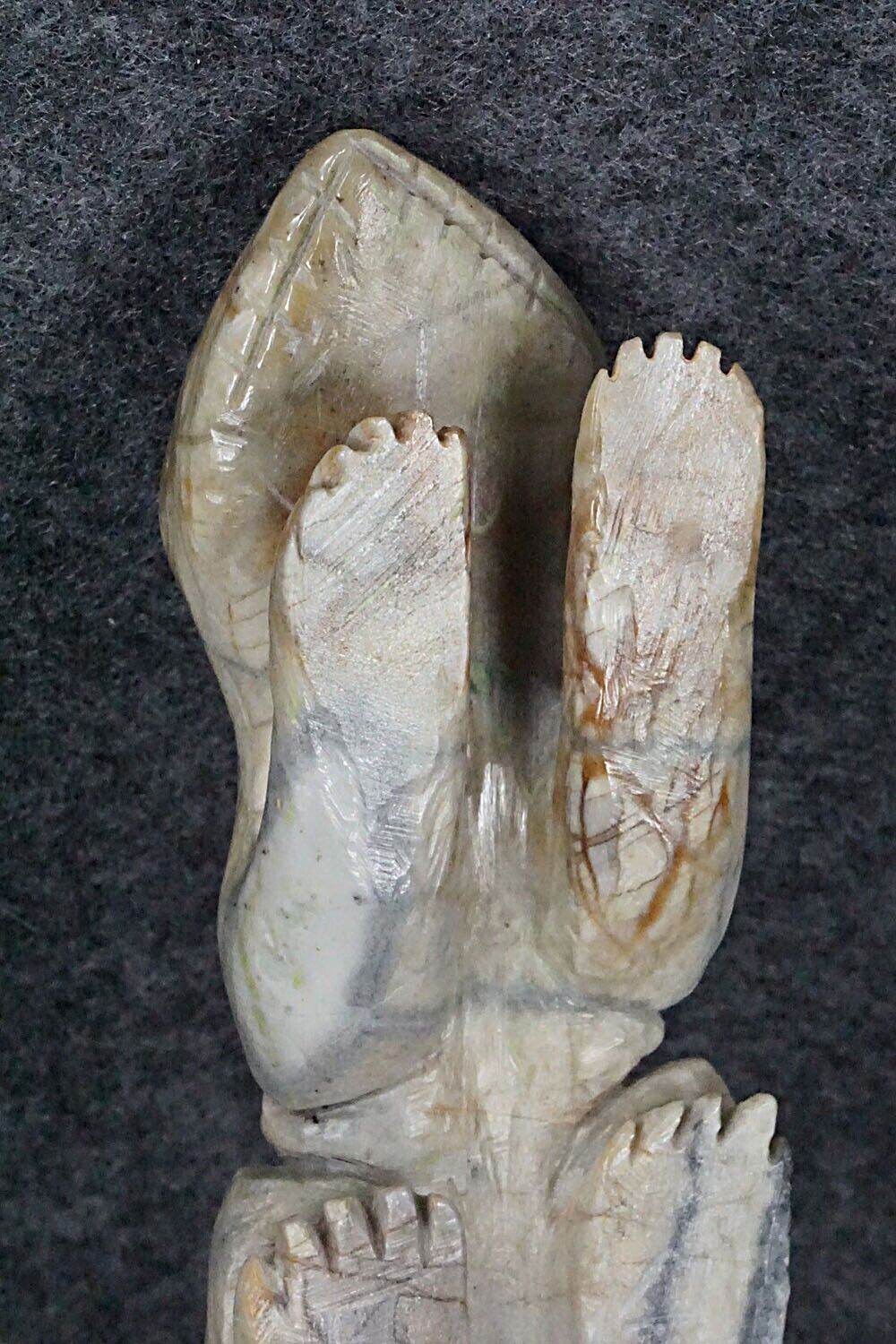 Lizard Zuni Fetish Carving - Jonas Hustito