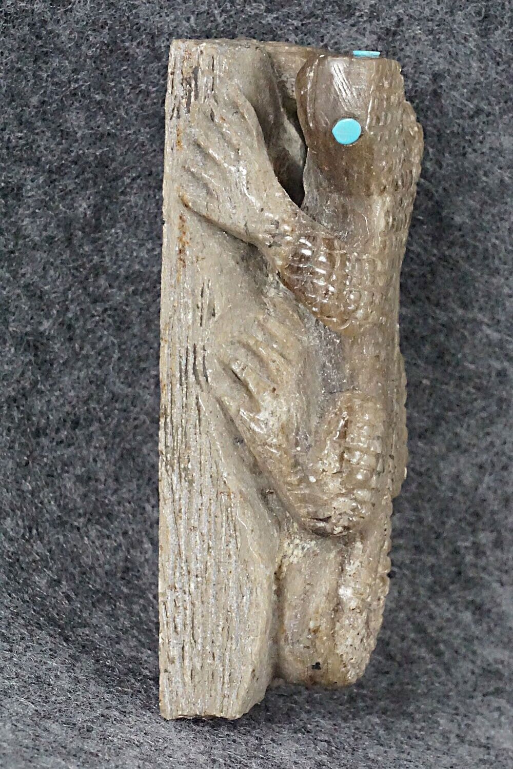 Lizard Zuni Fetish Carving - Theo Natewa