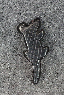 Lizard Zuni Fetish Carving - Justin Red Elk