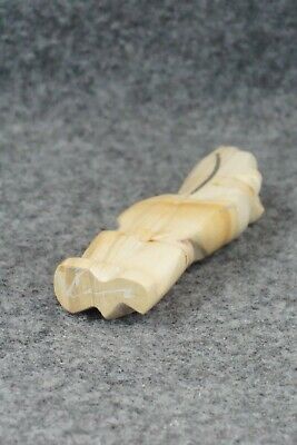 Bear Zuni Fetish Carving - Kenny Chavez
