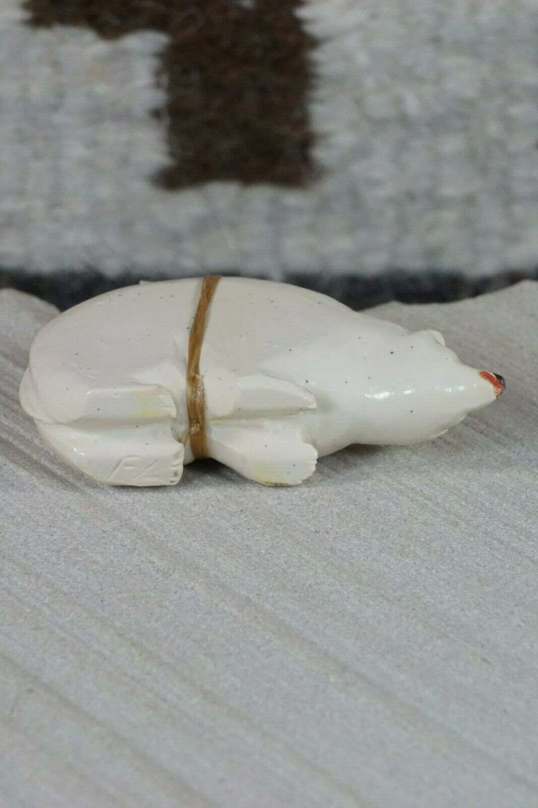 Bear Zuni Fetish Carving - Freddie Leekya - High Lonesome Trading