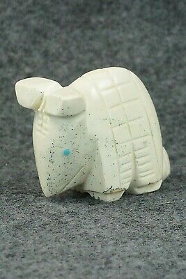 Armadillo Zuni Fetish Carving - Gilbert Lonjose