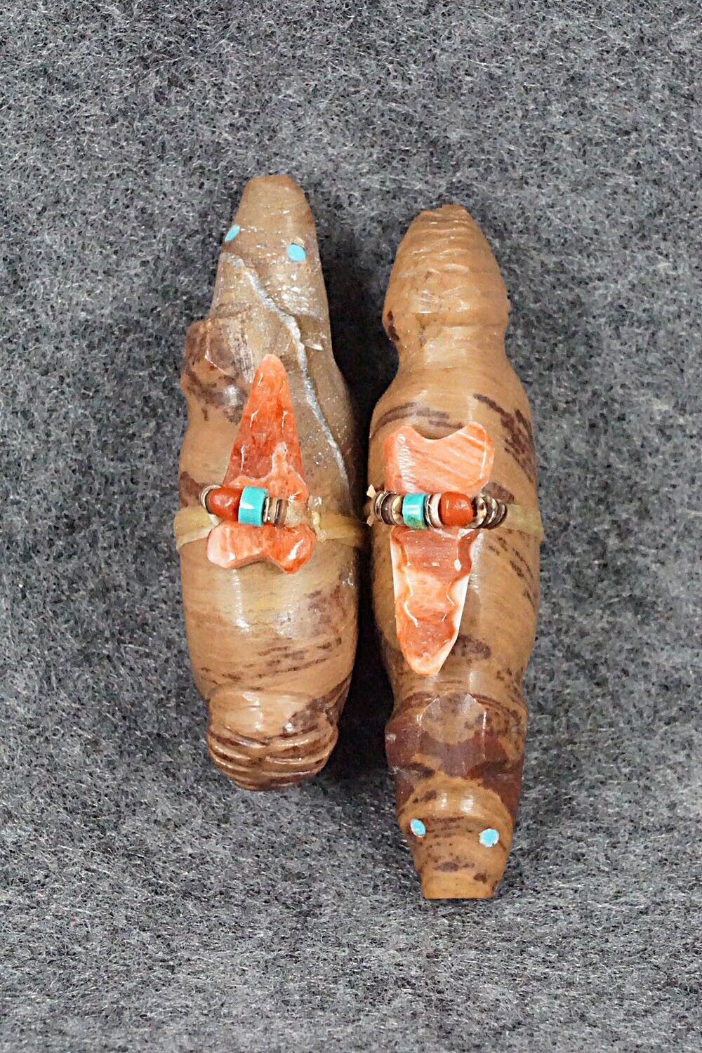 Bear & Wolf Zuni Fetish Carving - Peter Gasper
