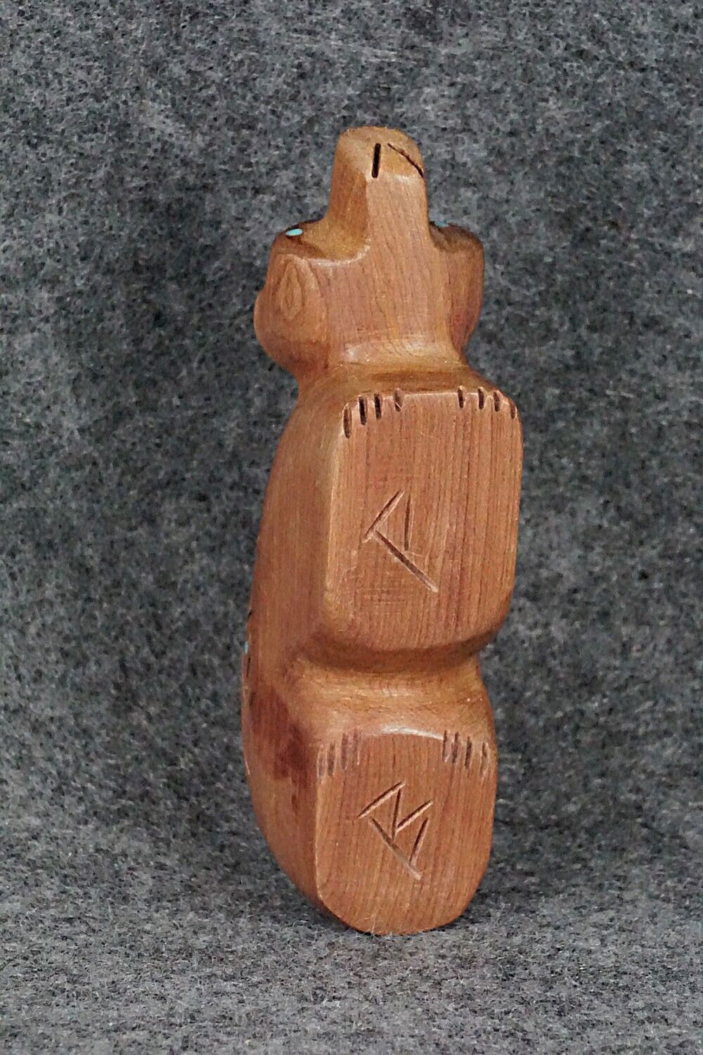 Bear Zuni Fetish Carving - Brandon Phillips