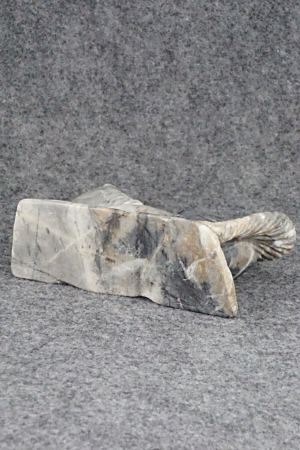 Horse Zuni Fetish Carving - Calvin Weeka