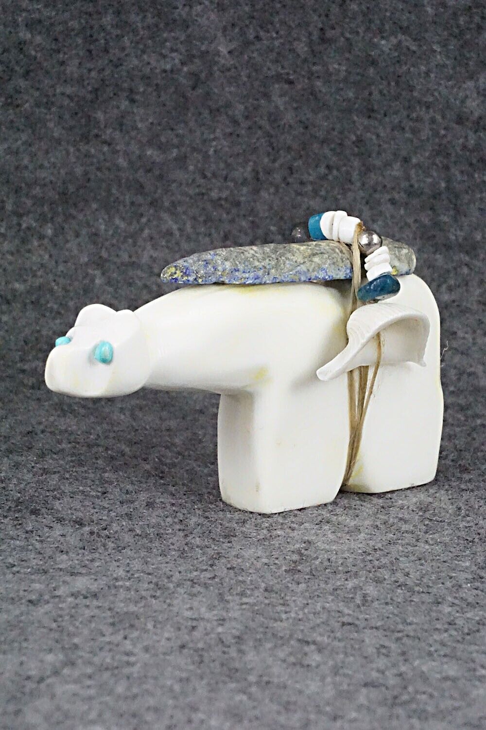 Bear Zuni Fetish Carving - Lance Deysee