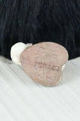 Bear Zuni Fetish Carving - Della Haloo - High Lonesome Trading