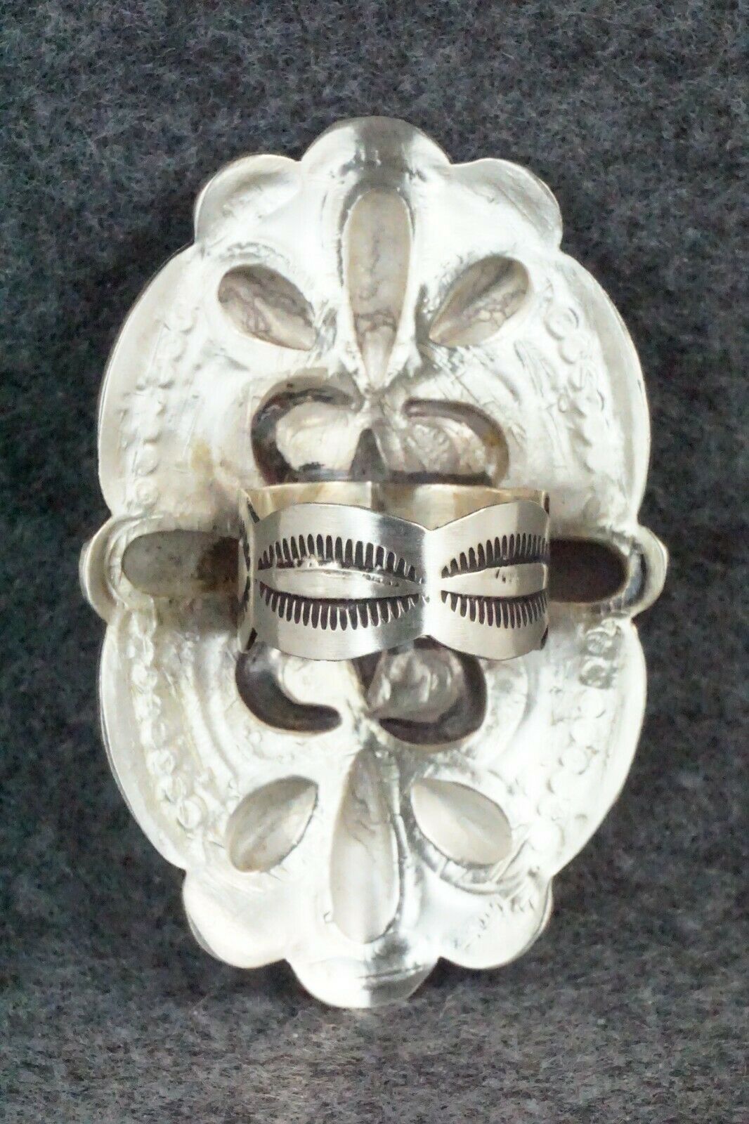 Sterling Silver Ring - Leander Tahe - Size 7.25