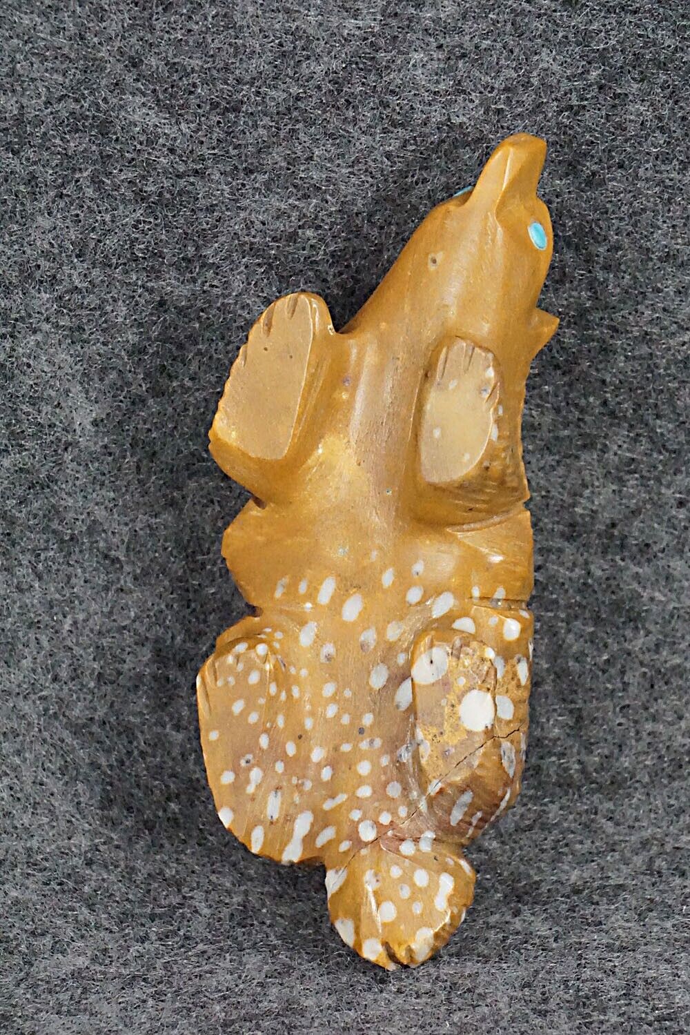 Badger Zuni Fetish Carving - Ronnie Lunasee