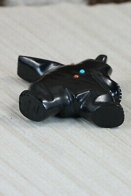 Bear Zuni Fetish Carving - Claudia Peina