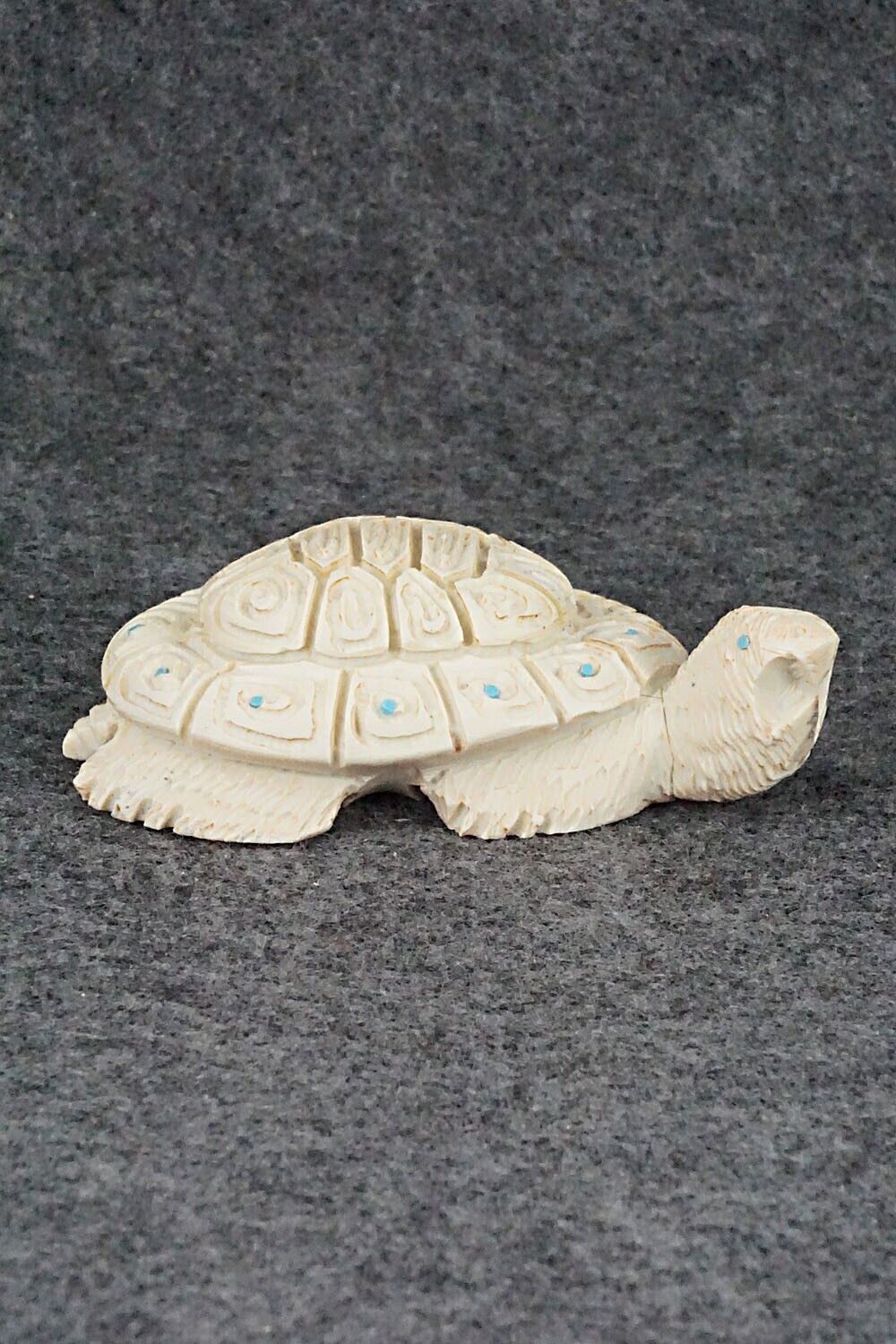 Turtle Zuni Fetish Carving - Adrian Cachini