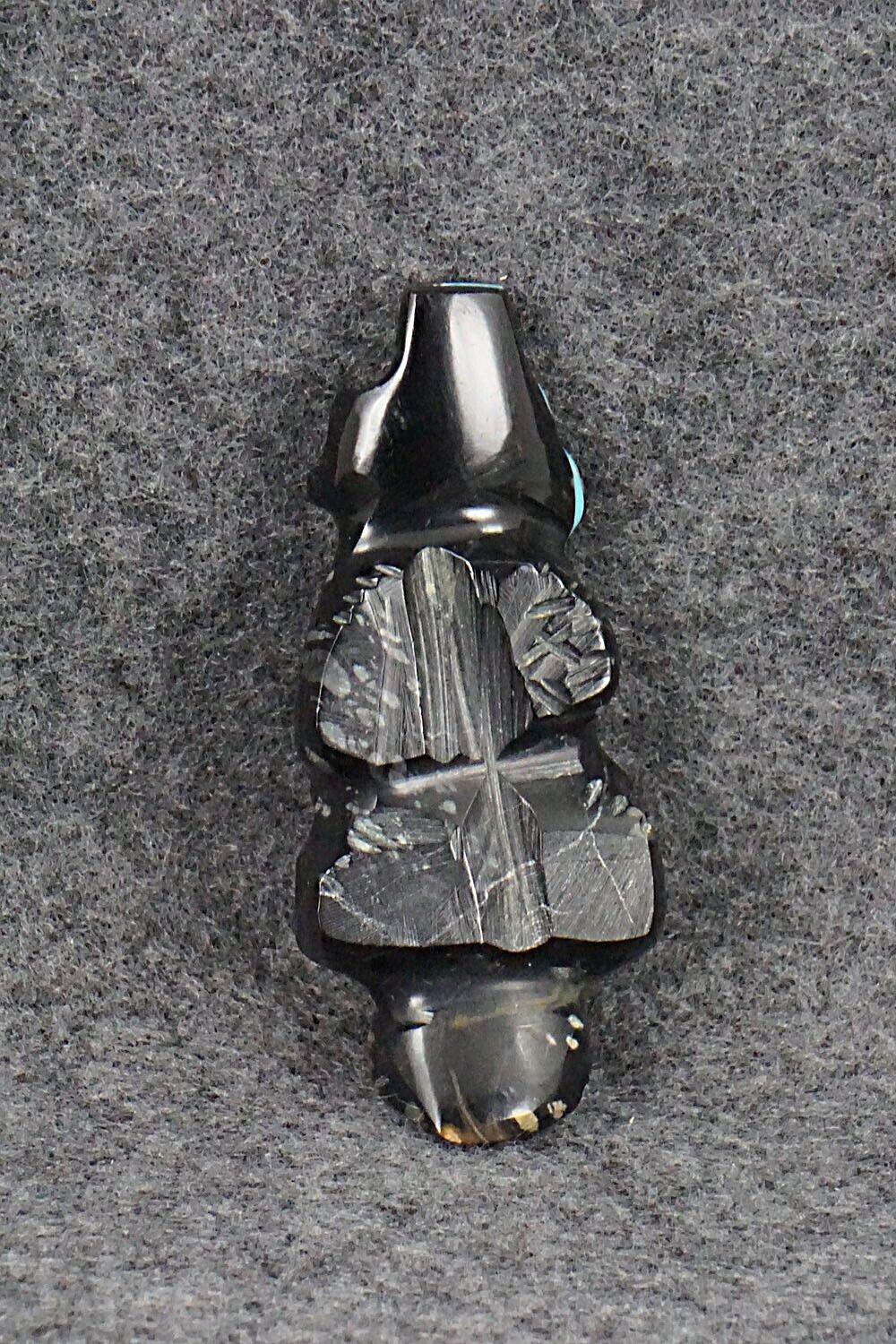 Badger Zuni Fetish Carving - Rodney Laiwakete