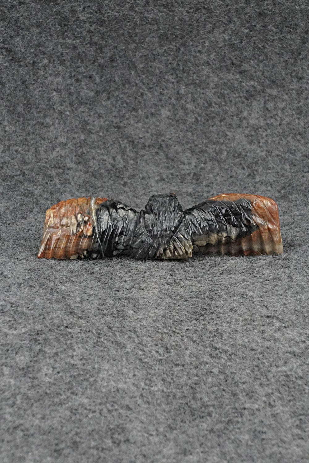 Eagle Zuni Fetish Carving - Tony Mackel