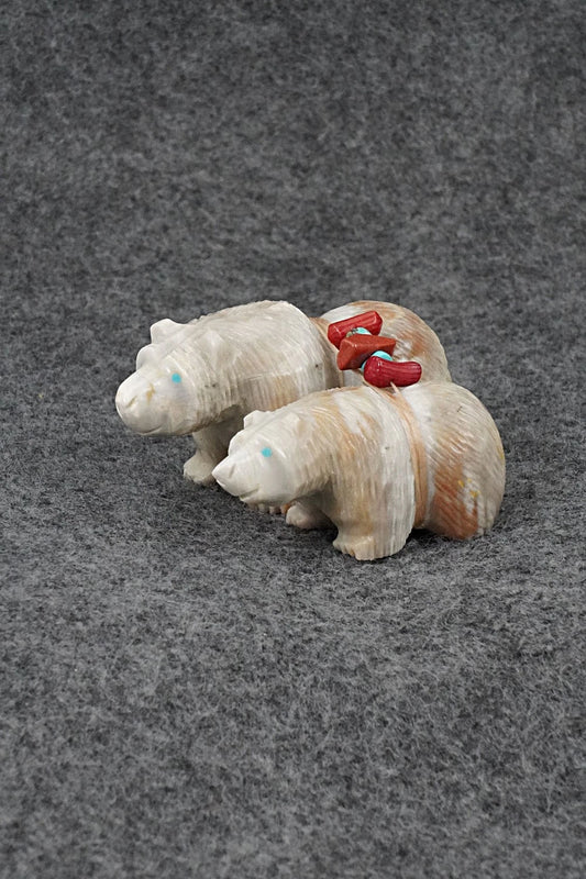 Bear Zuni Fetish Carving - Farlan & Paulette Quam