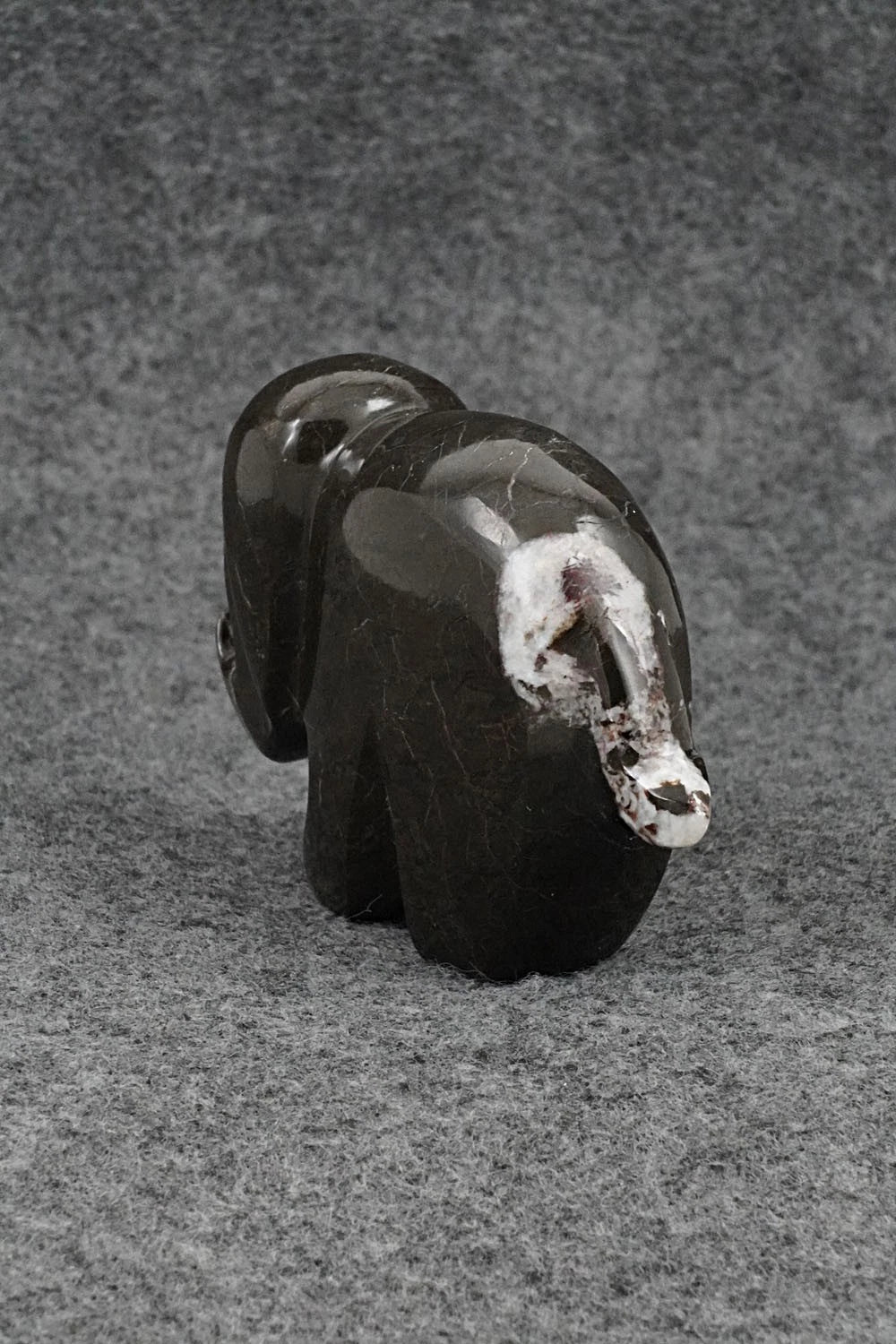 Elephant Zuni Fetish Carving - Kenric Laiwakete