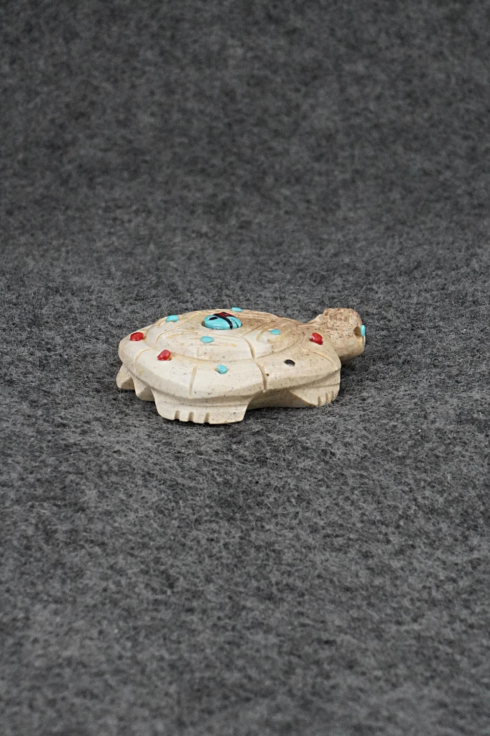 Turtle Zuni Fetish Carving - Danette Laate