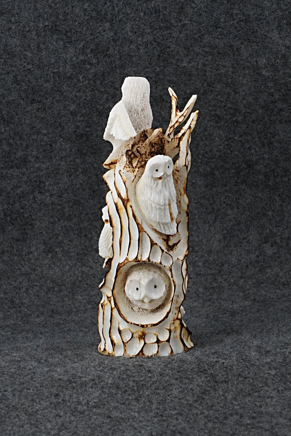 Owl Zuni Fetish Carving - Ruben Najera