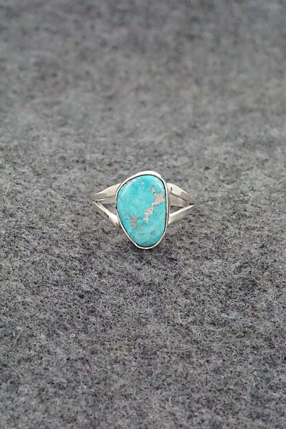 Turquoise & Sterling Silver Ring - Theresa Smith - Size 5.5