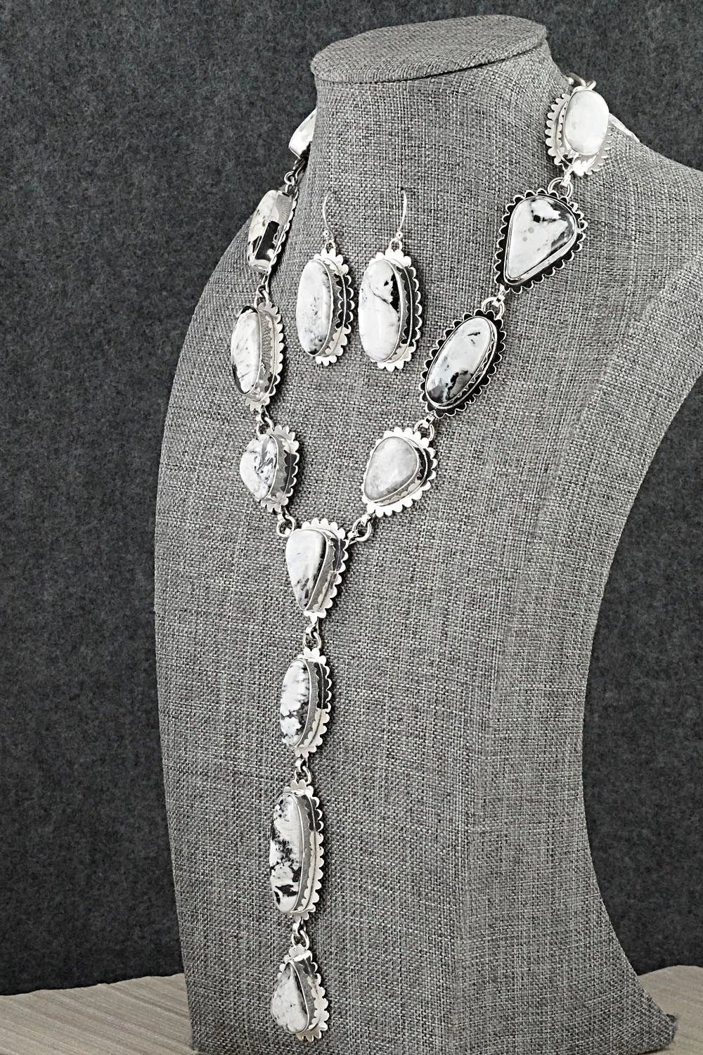 White Buffalo & Sterling Silver Necklace and Earrings Set - Mark Yazzie