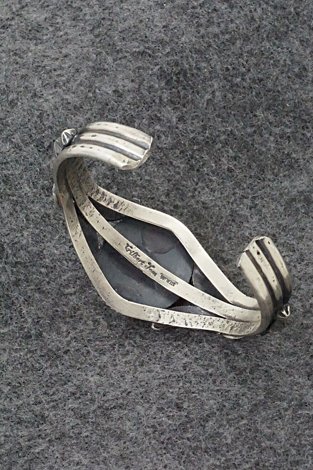 Turquoise & Sterling Silver Bracelet - Gilbert Tom