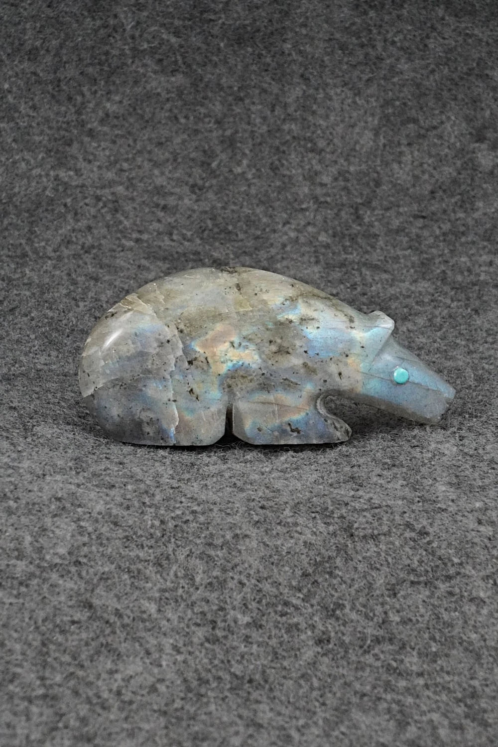 Bear Zuni Fetish Carving - Ronnie Lunasee
