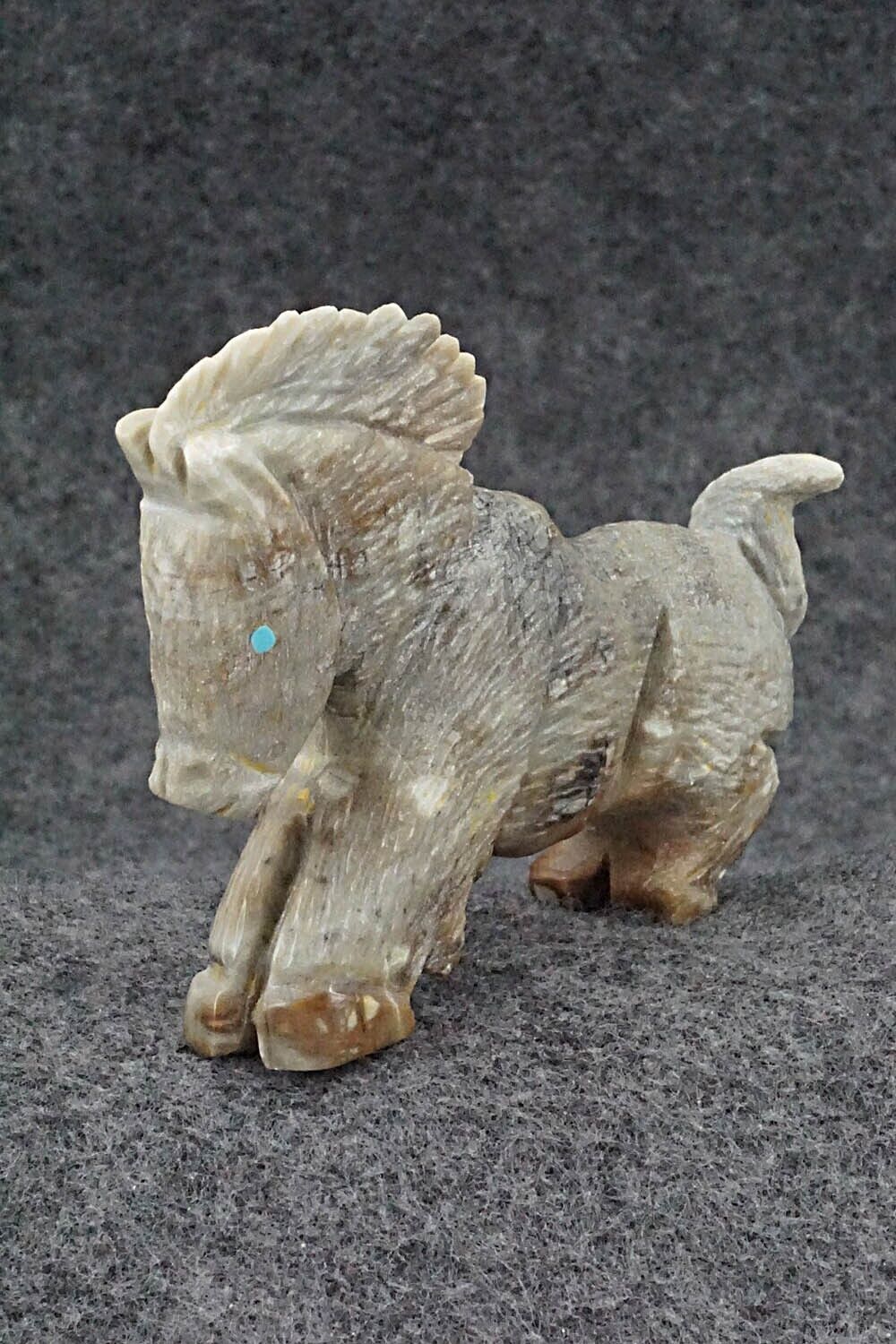 Horse Zuni Fetish Carving - Tony Mackel