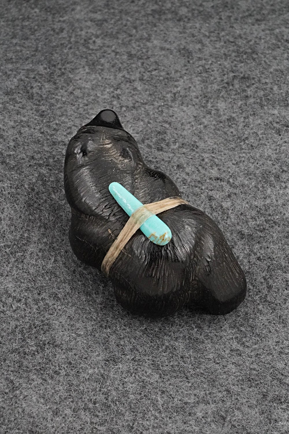 Bear Zuni Fetish Carving - Herb Halate