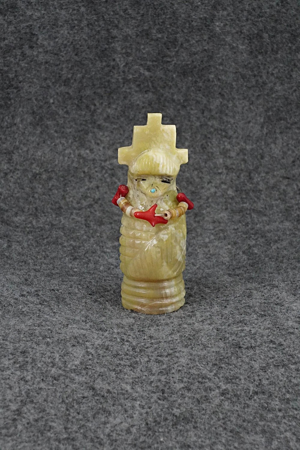 Corn Maiden Zuni Fetish Carving - Farlan & Paulette Quam